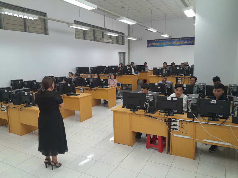 Khóa Thực hành khai thác Tài nguyên Giáo dục Mở No2/2026 tại Trường Cao đẳng Nghề Thành phố Hồ Chí Minh, 01 và 02/07/2026.